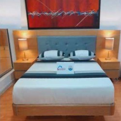 Cama Duvet Plus Tapizada