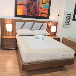 Cama New Venecia Tapizada